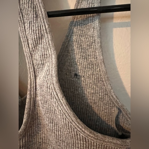 [Yogalicious] Sports Bra - Picture 3 of 4